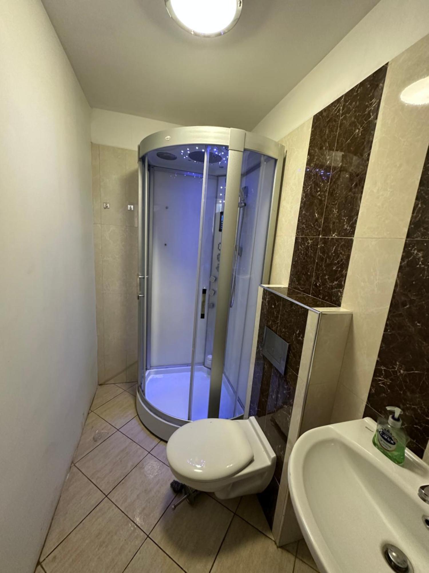 North London A Spacious 7 Bedroom House Accommodating Up To 18 People Complete With Own Gym And Table Tennis Εξωτερικό φωτογραφία
