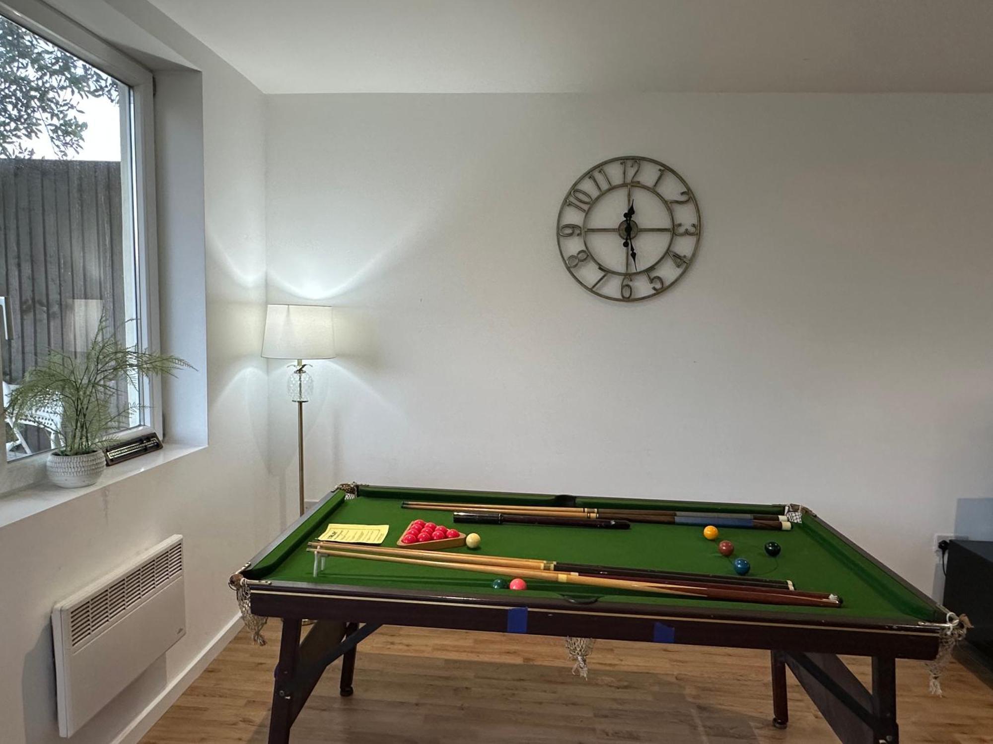 North London A Spacious 7 Bedroom House Accommodating Up To 18 People Complete With Own Gym And Table Tennis Εξωτερικό φωτογραφία